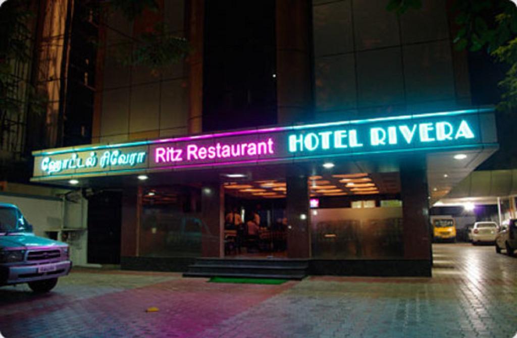 Rivera Hotel Ченнаї Екстер'єр фото